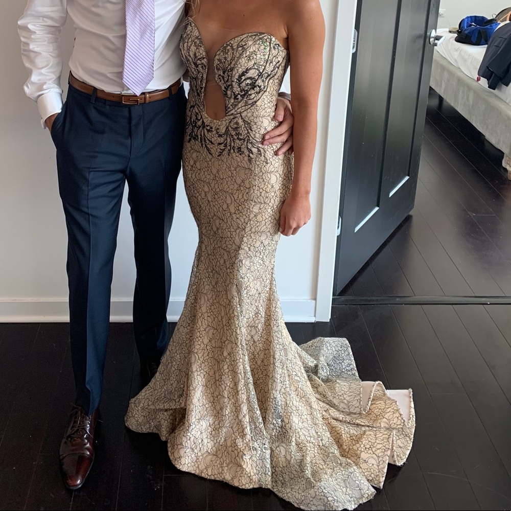 Pageant gown